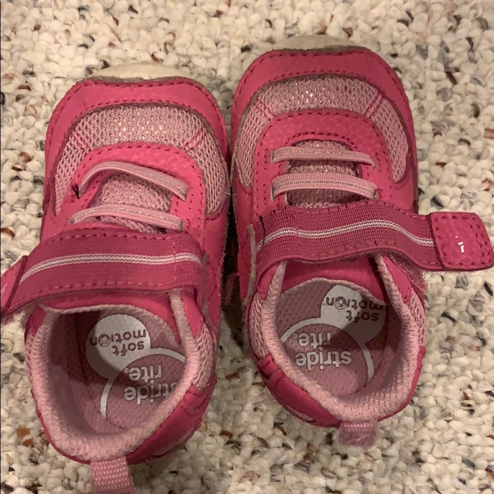 Stride Rite Shoes - Picture 2 of 2